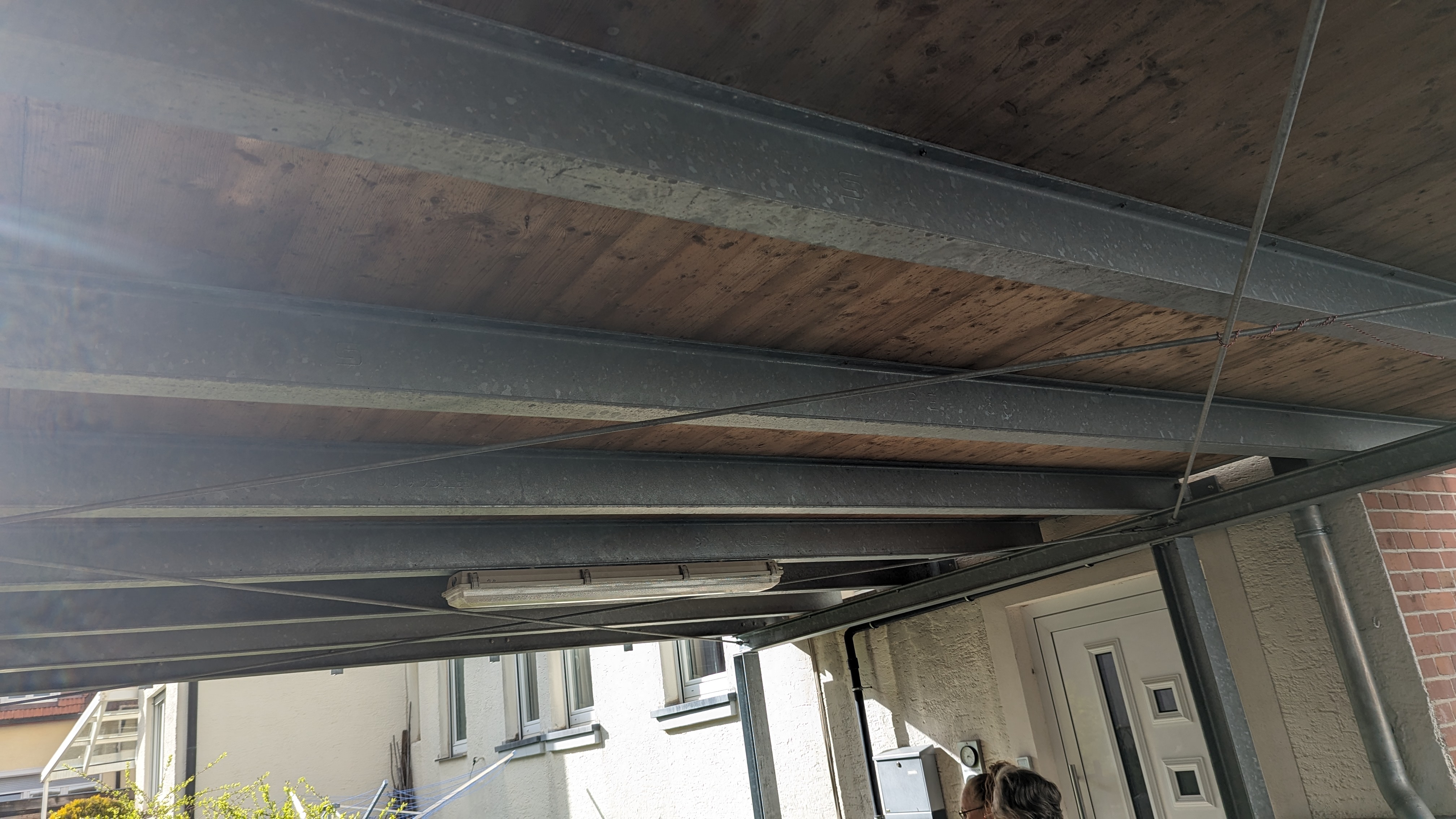 8 Carport 3